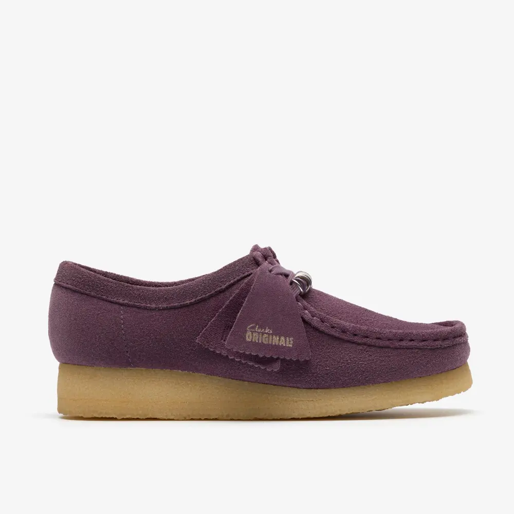 Shoes – Clarks Wallabee